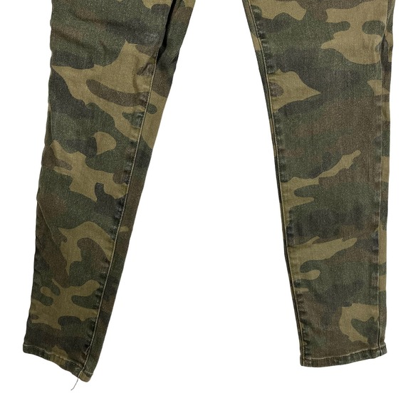 [BlankNYC]‎ Women's 28 The Reade Crop Camouflage Jeans - Picture 5 of 8